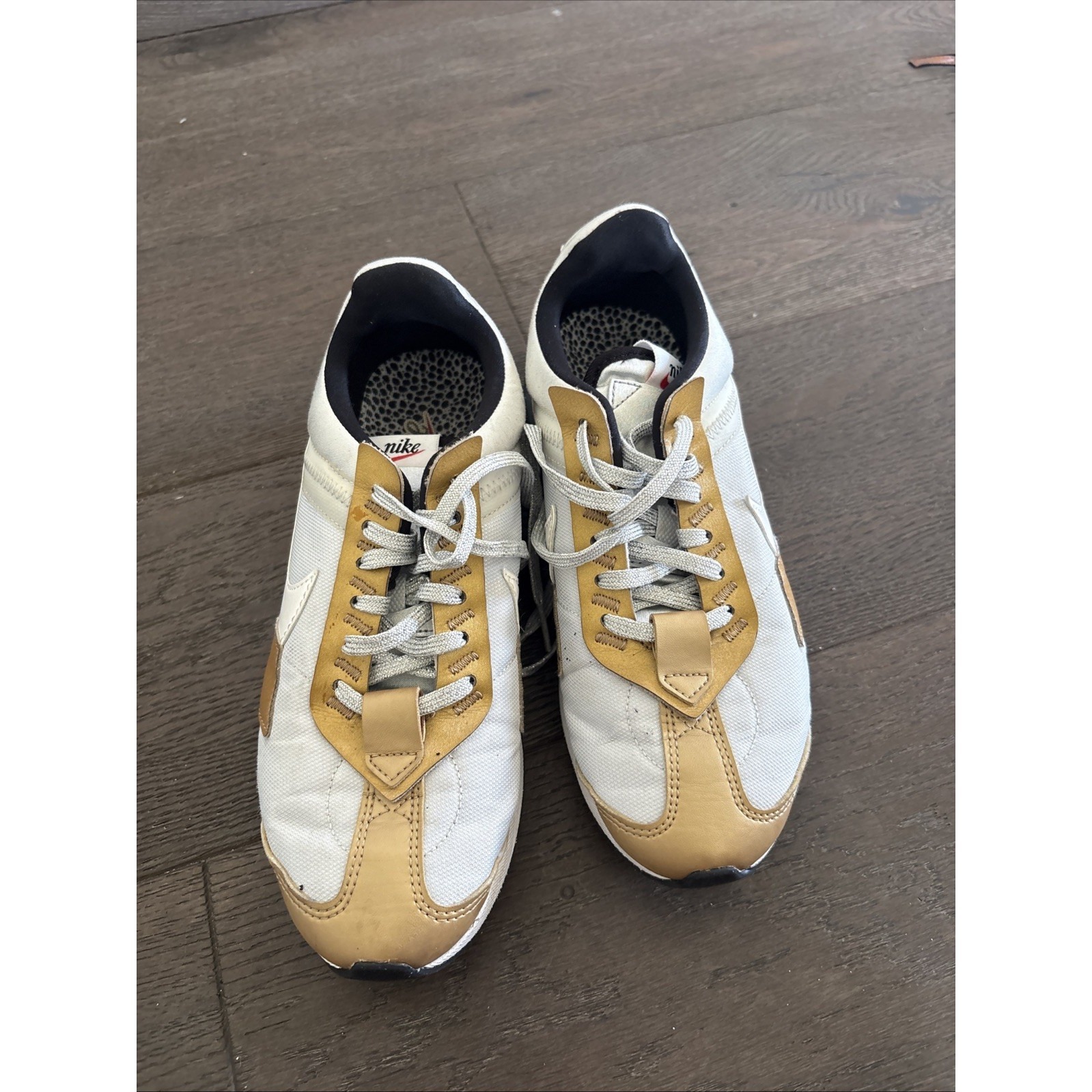 Woman's Nike Air Max Pre Day Se Running Shoes Size 8